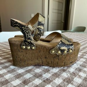 ASH platform heels